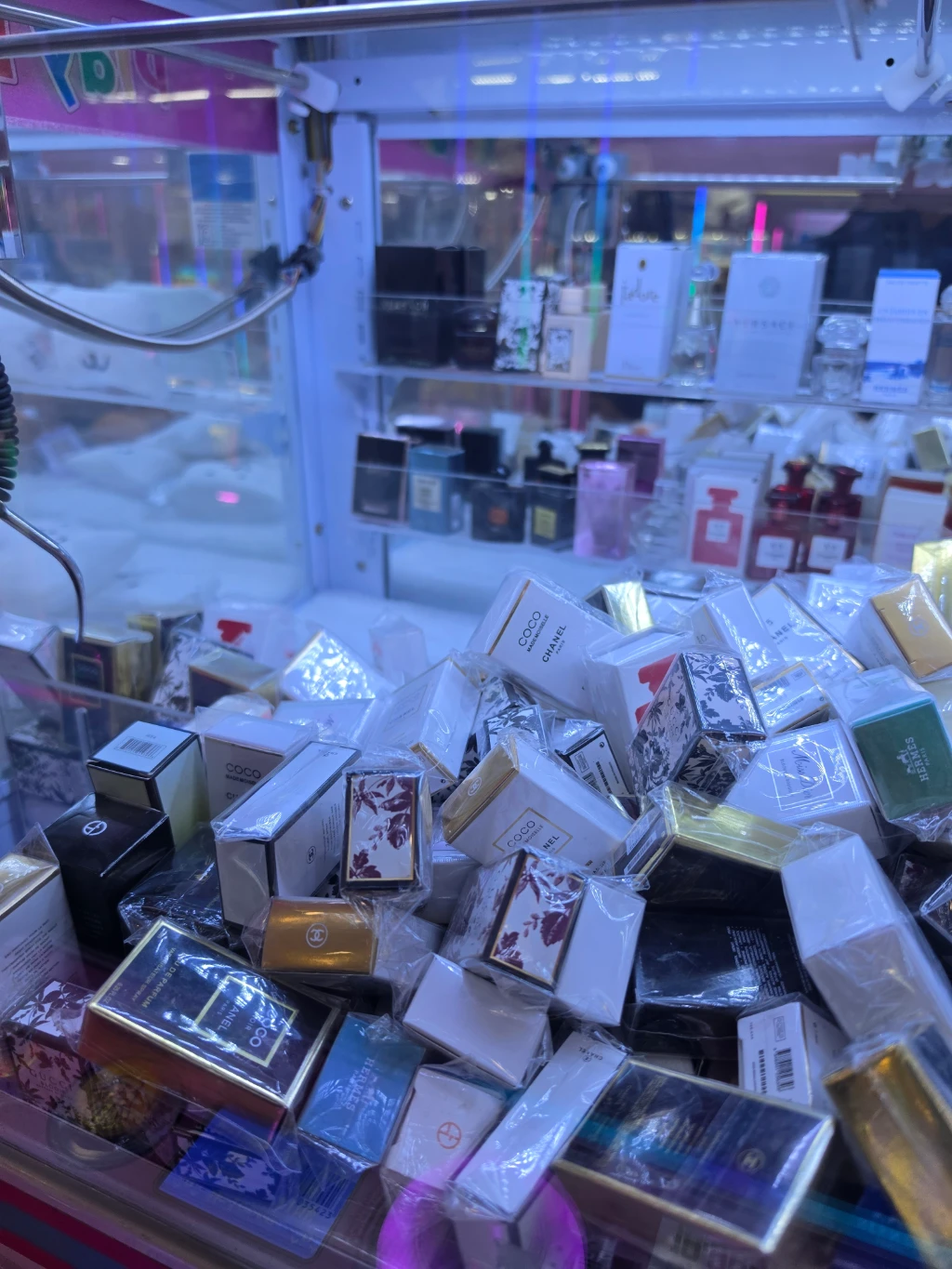 DOLL MART 매장 사진