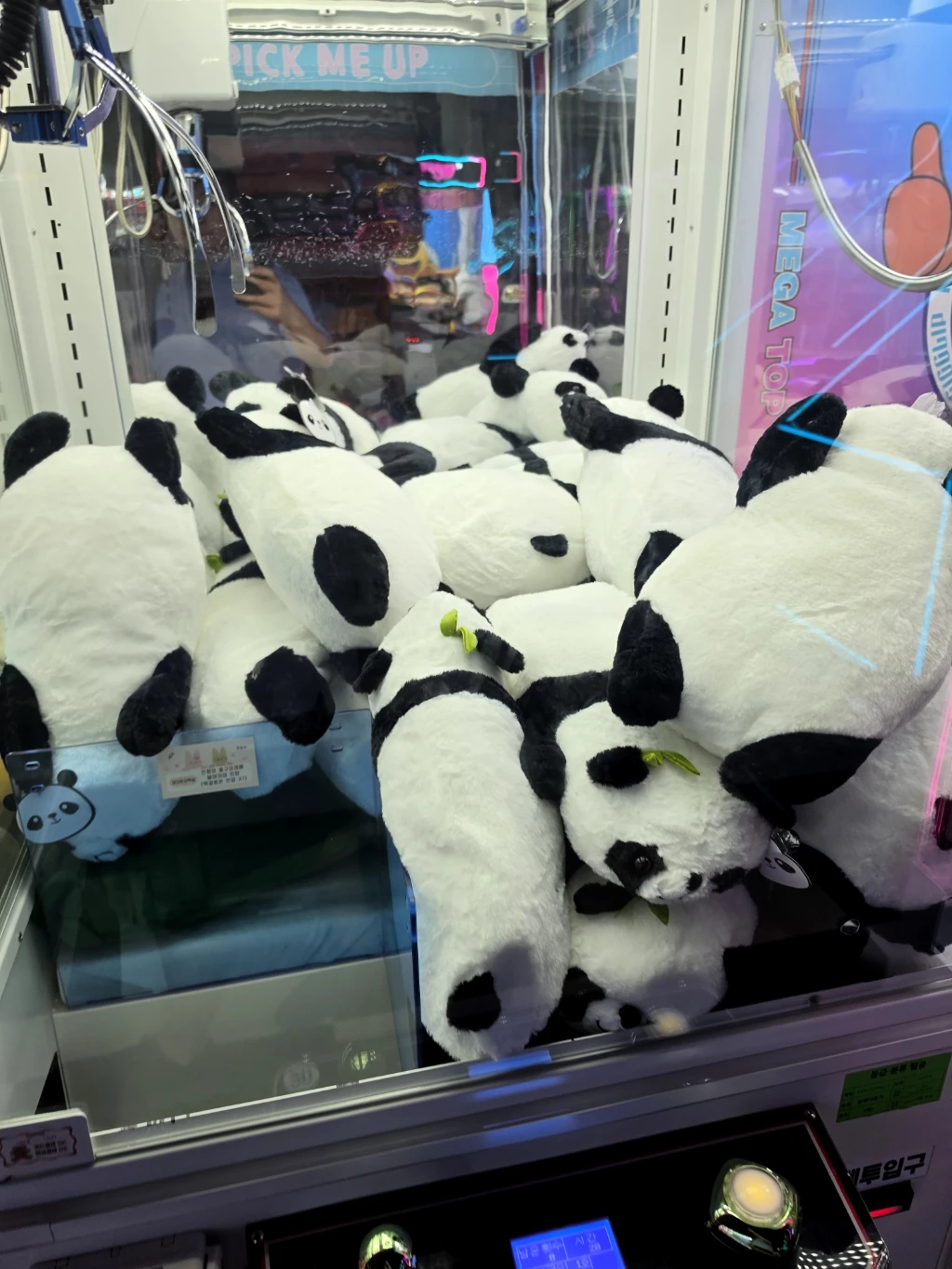 아지트인형뽑기 매장 사진