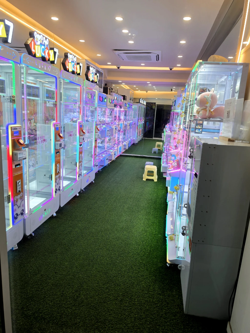DOLL MART 매장 사진