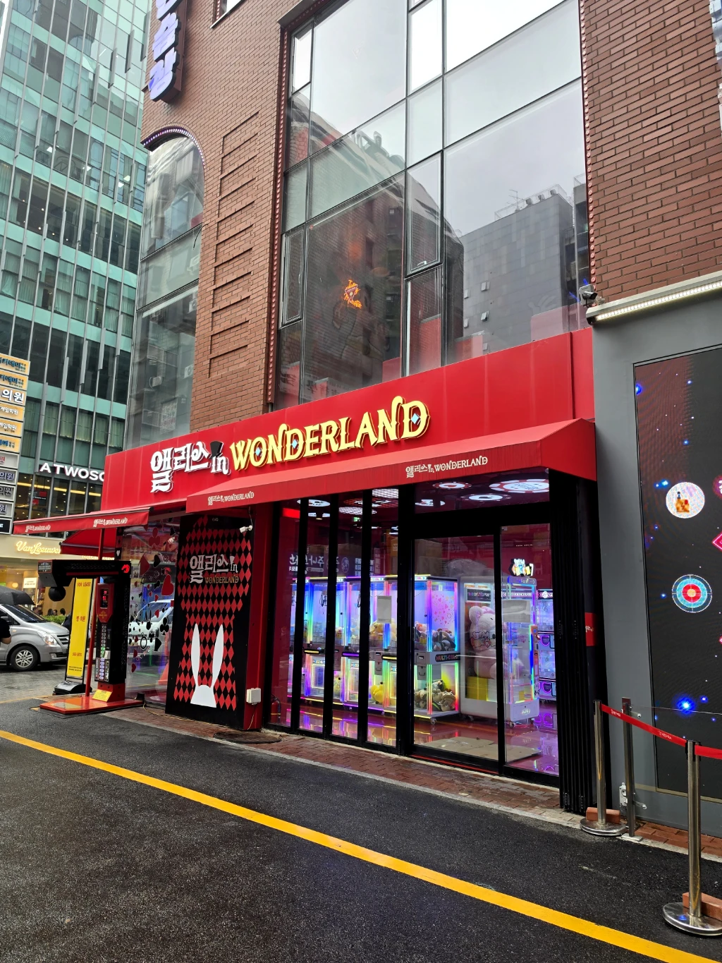 앨리스 인원더랜드 매장 사진