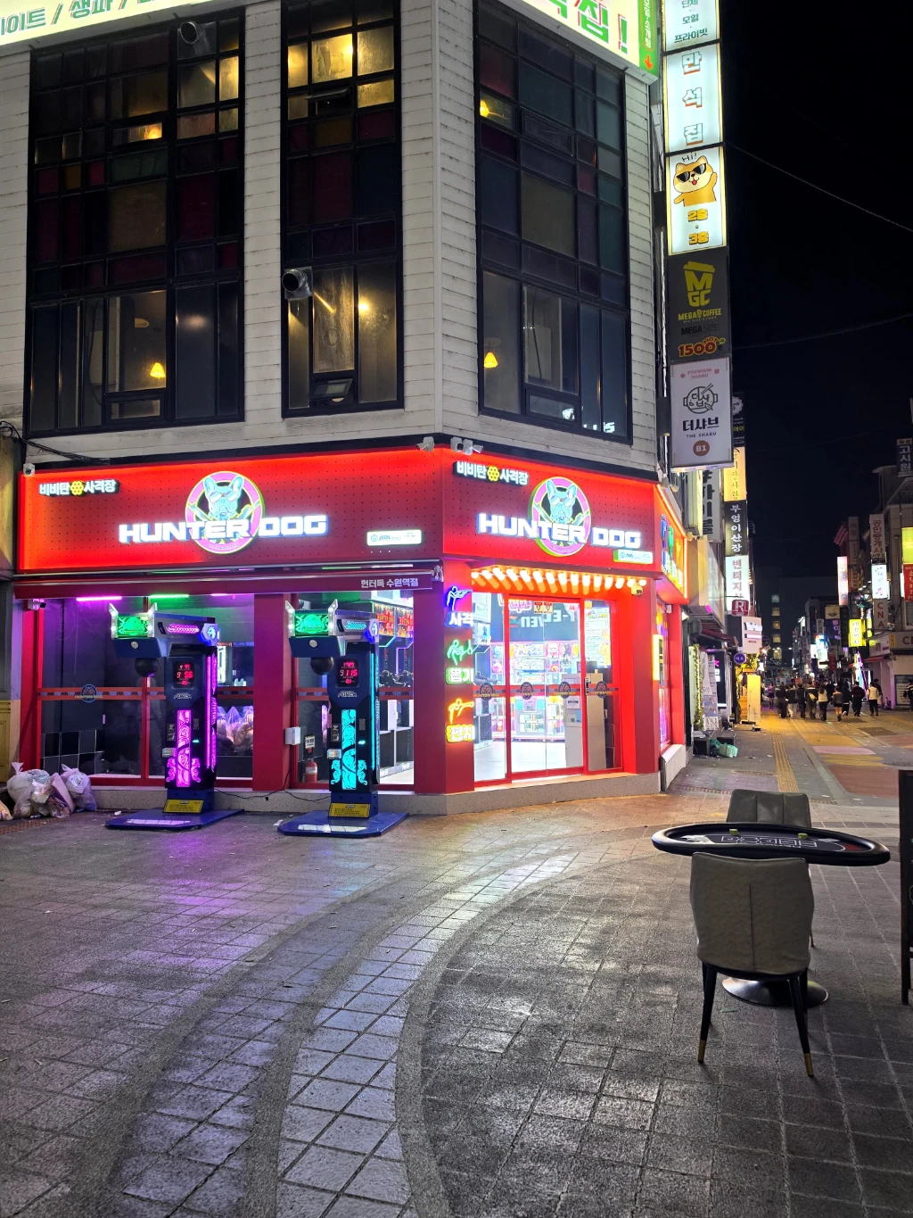 헌터독 수원역점 매장 사진
